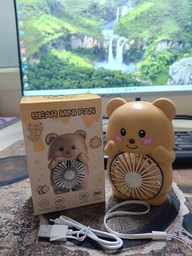 BEAR PORTABLE SIDE TABLE CHARGING MINI HANG FAN